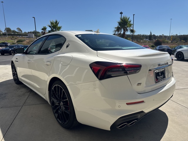 2024 Maserati Ghibli Modena photo 5