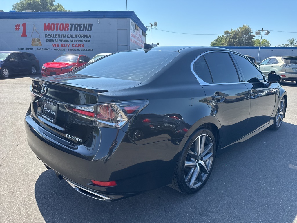 2017 Lexus GS 200t F SPORT photo 4