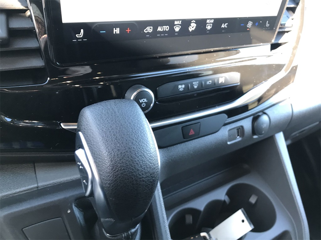 2024 Ford Transit Passenger Van XLT photo 11