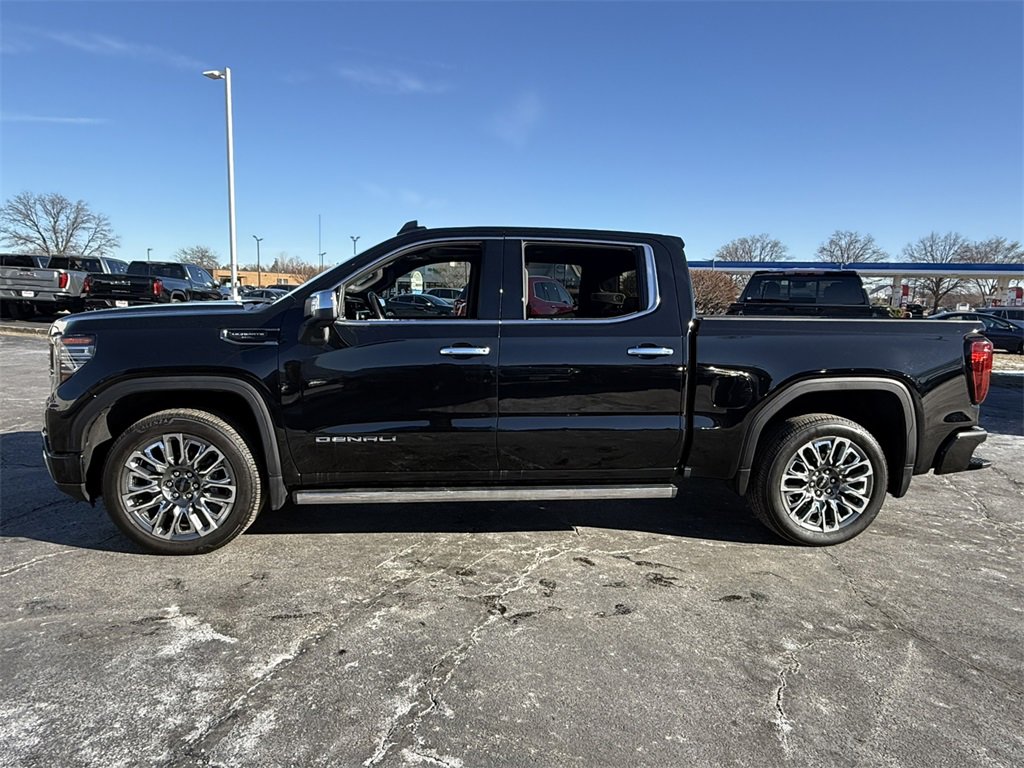 2025 GMC SIERRA - Image 4