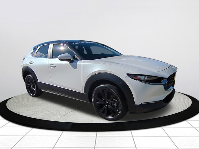 2022 Mazda CX-30 Select's photo
