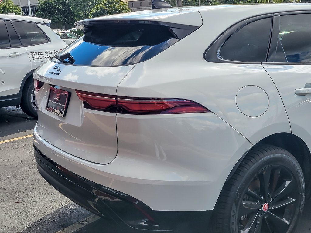 2023 Jaguar F-PACE P250 S photo 6