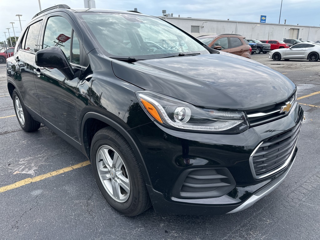 2020 Chevrolet Trax LT photo 3