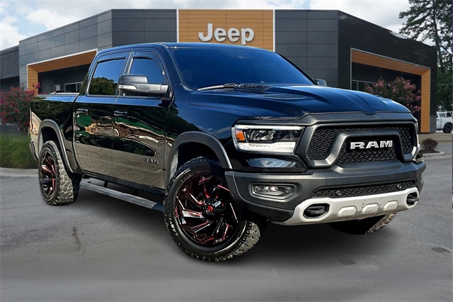 2022 Ram 1500 Rebel photo 3