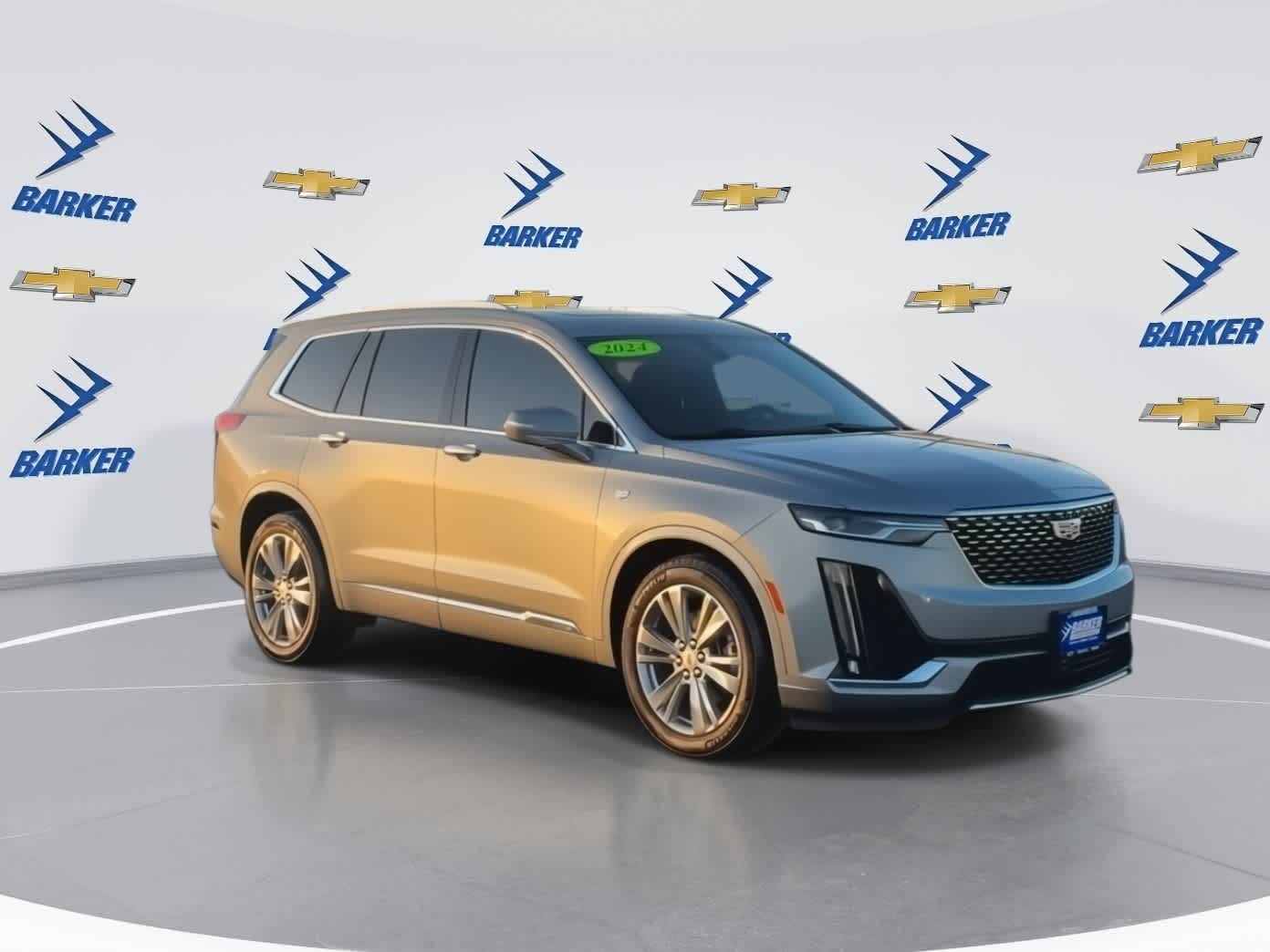 2024 Cadillac XT6 Premium Luxury photo 2