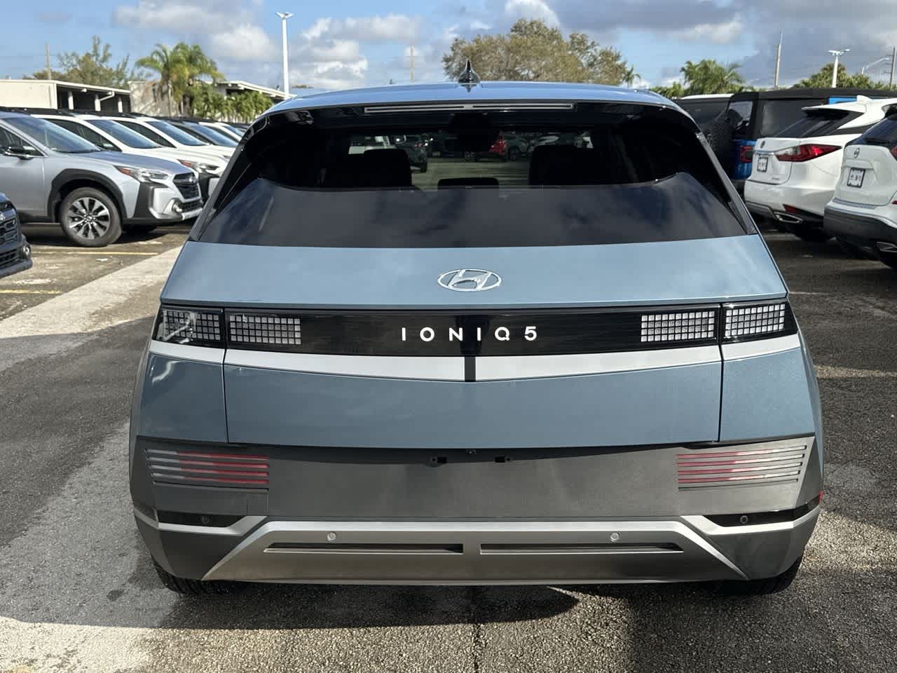 2024 Hyundai Ioniq 5 SE photo 12