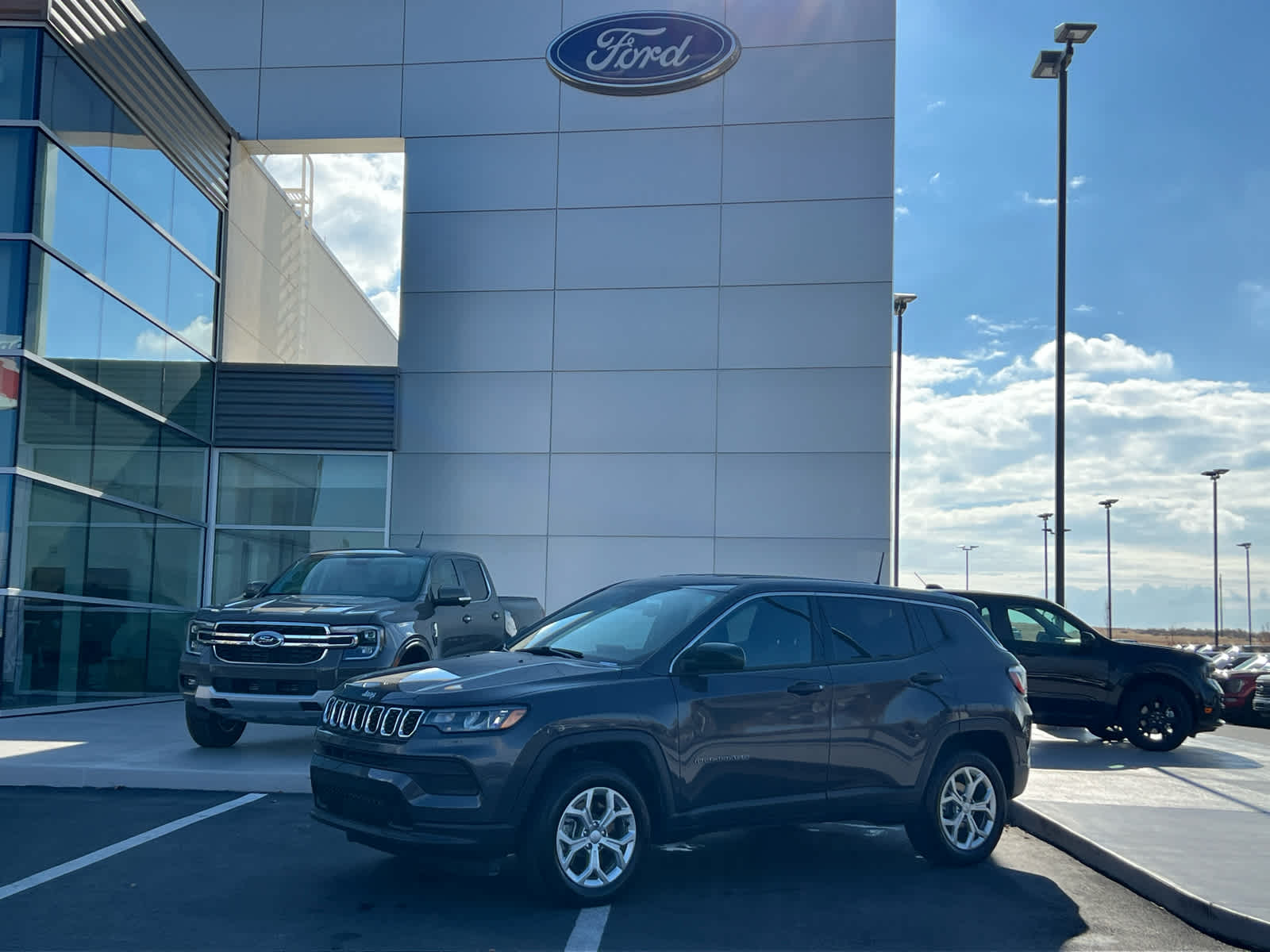 2024 Jeep Compass Sport's photo