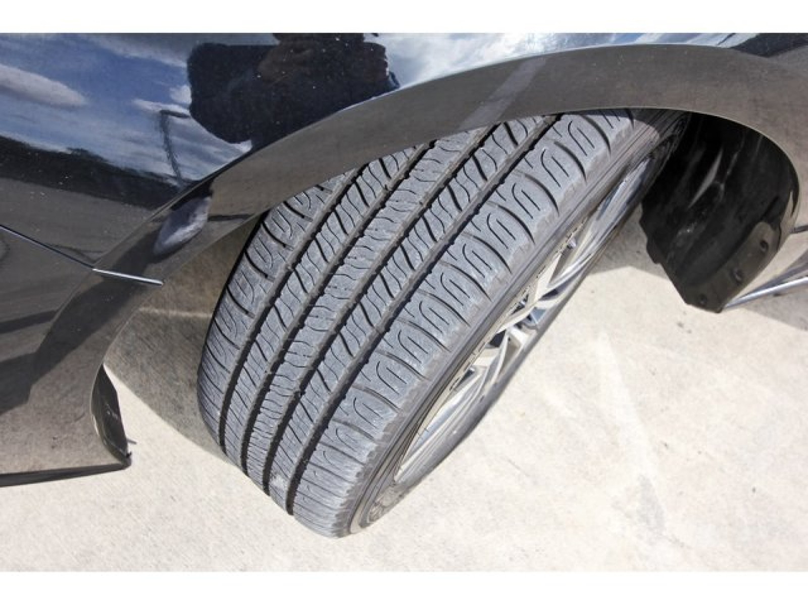 2024 Nissan Altima 2.5 SV Black at Robbins Nissan