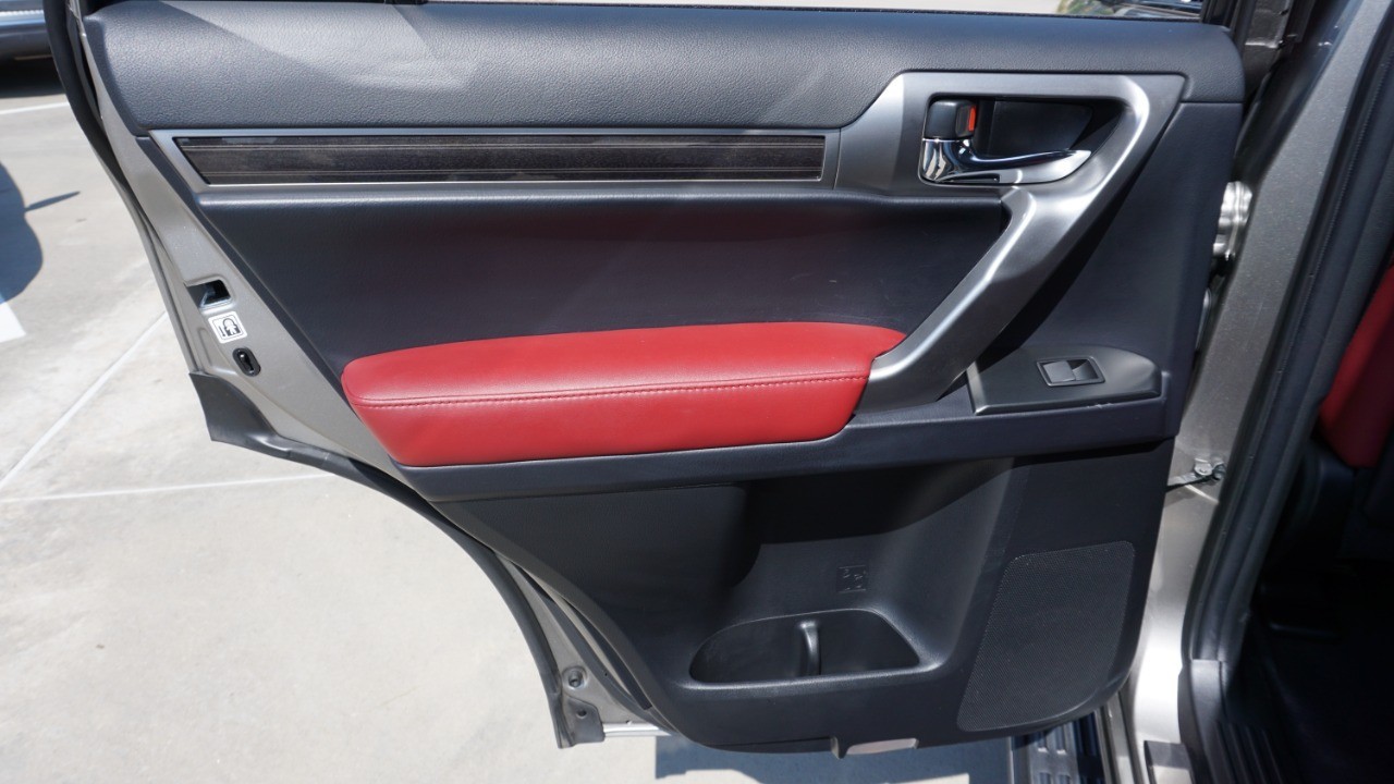 2023 Lexus GX Premium photo 33