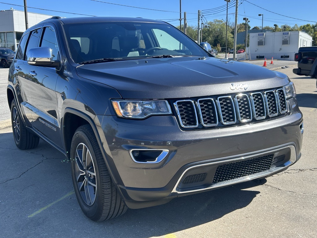 2019 Jeep Grand Cherokee Limited photo 2