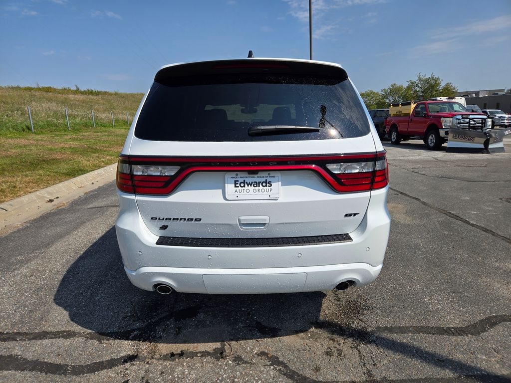 2026 Dodge Durango GT photo 4