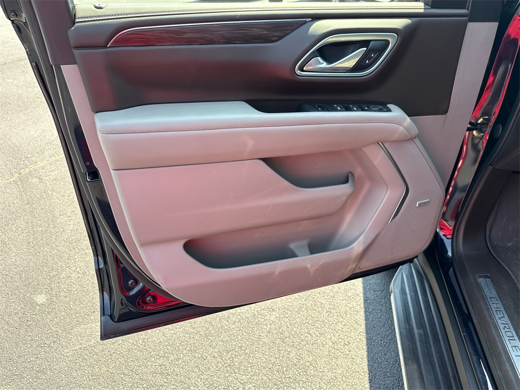 2021 Chevrolet Tahoe LT photo 8