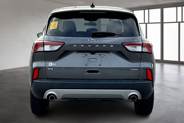 2021 Ford Escape Hybrid SE photo 4