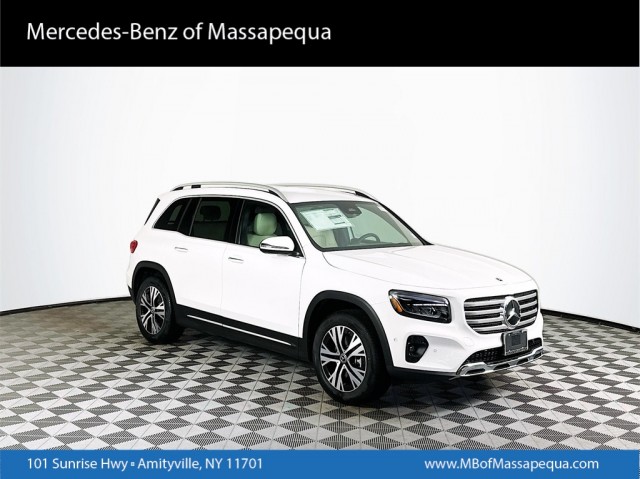 Ave Mujica　PR GLB | Mercedes-Benz of Massapequa