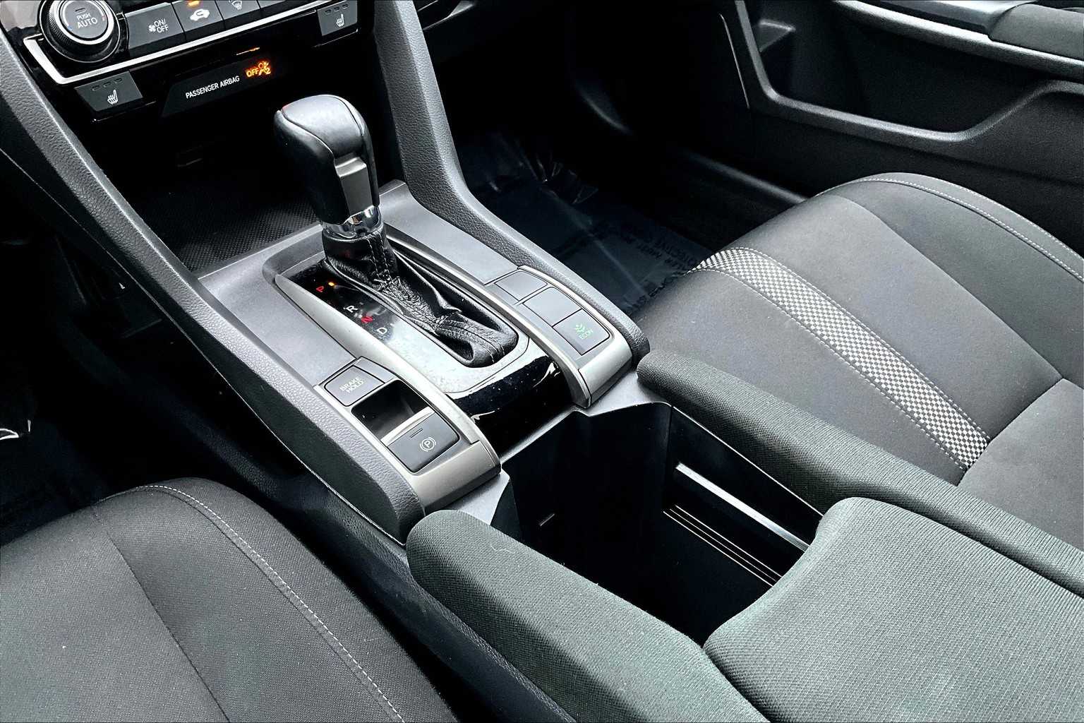 2021 Honda Civic Hatchback EX photo 15