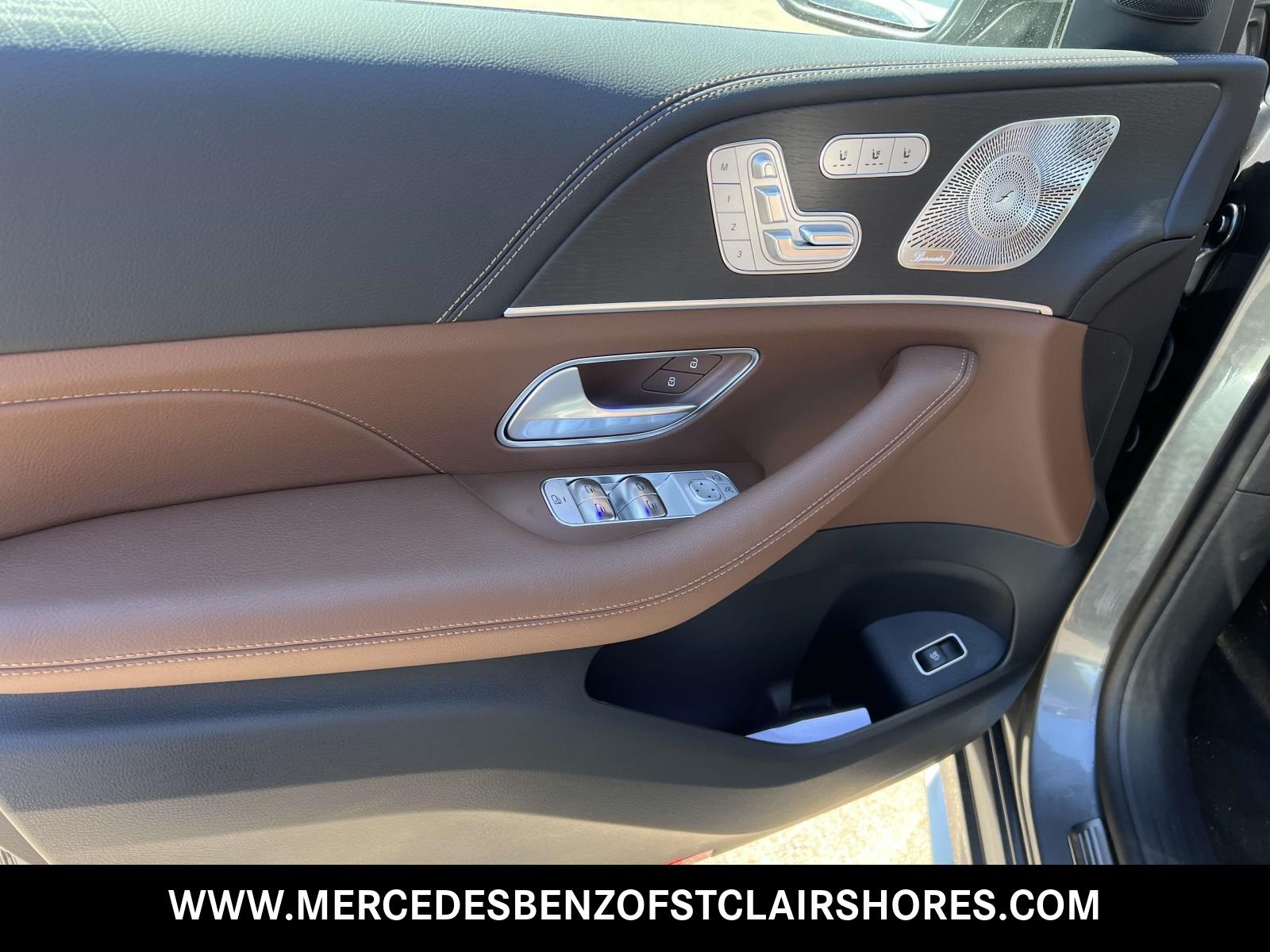 2025 Mercedes Benz GLE 350 4MATIC photo 16