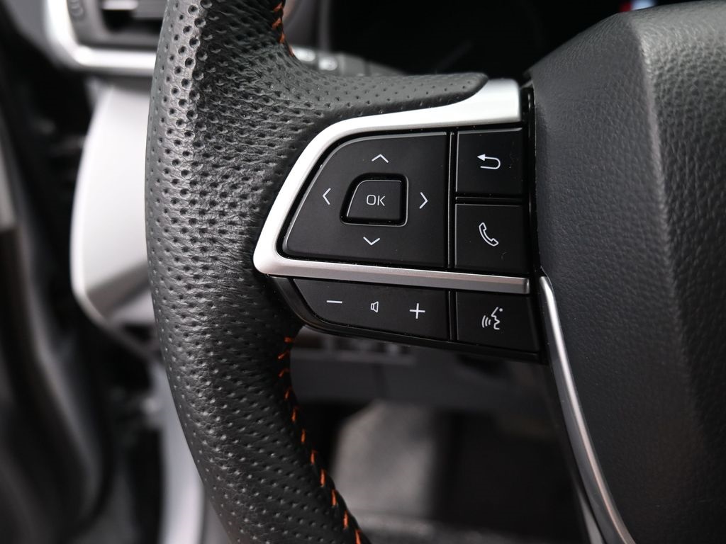 2024 Toyota Sienna XSE photo 15