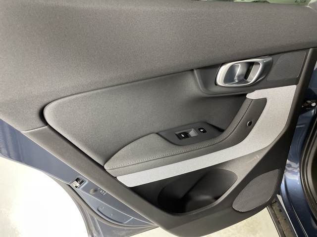 2022 Polestar PS2 e-FWD photo 30