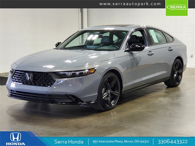 2023 Honda Accord Hybrid Sport-L's photo