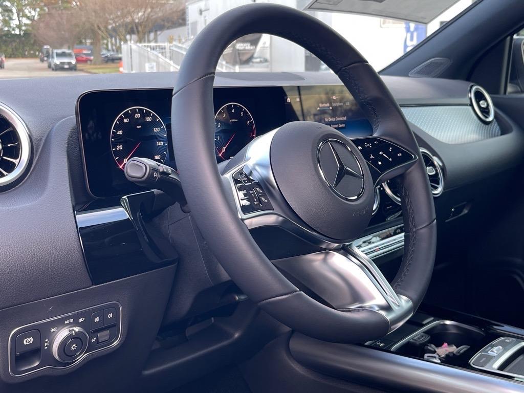 2025 Mercedes Benz GLA 250 4MATIC photo 11