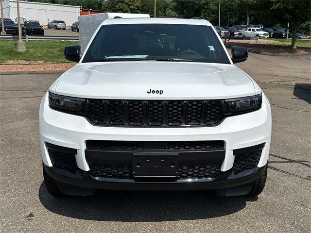 2025 Jeep Grand Cherokee Altitude X photo 6