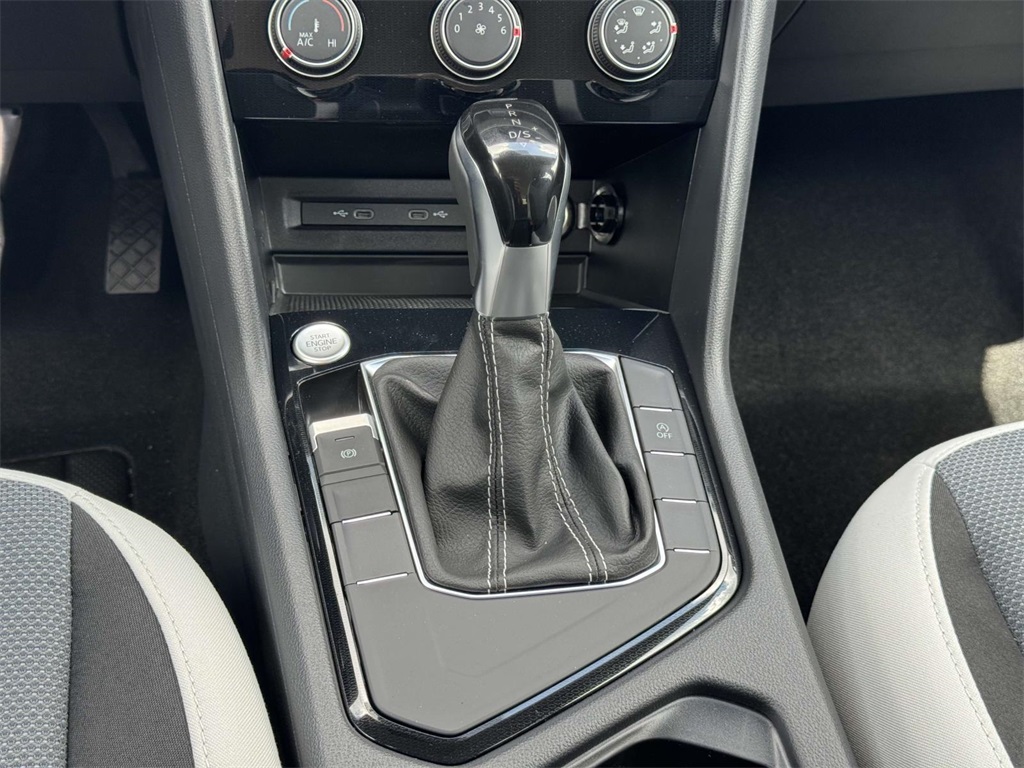 2025 Volkswagen Taos S photo 20