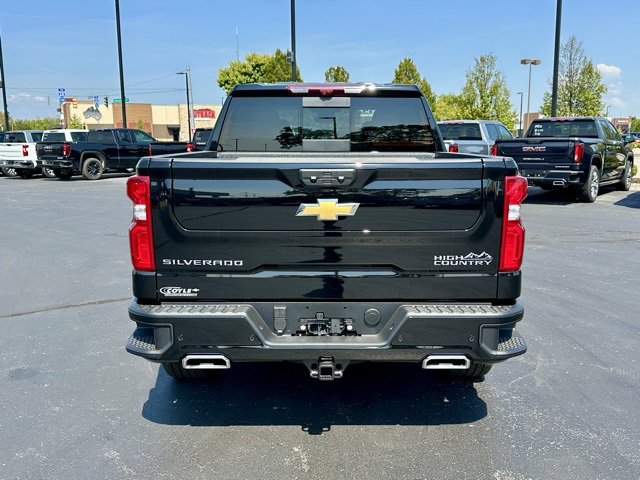 2026 Chevrolet Silverado 1500 High Country photo 4