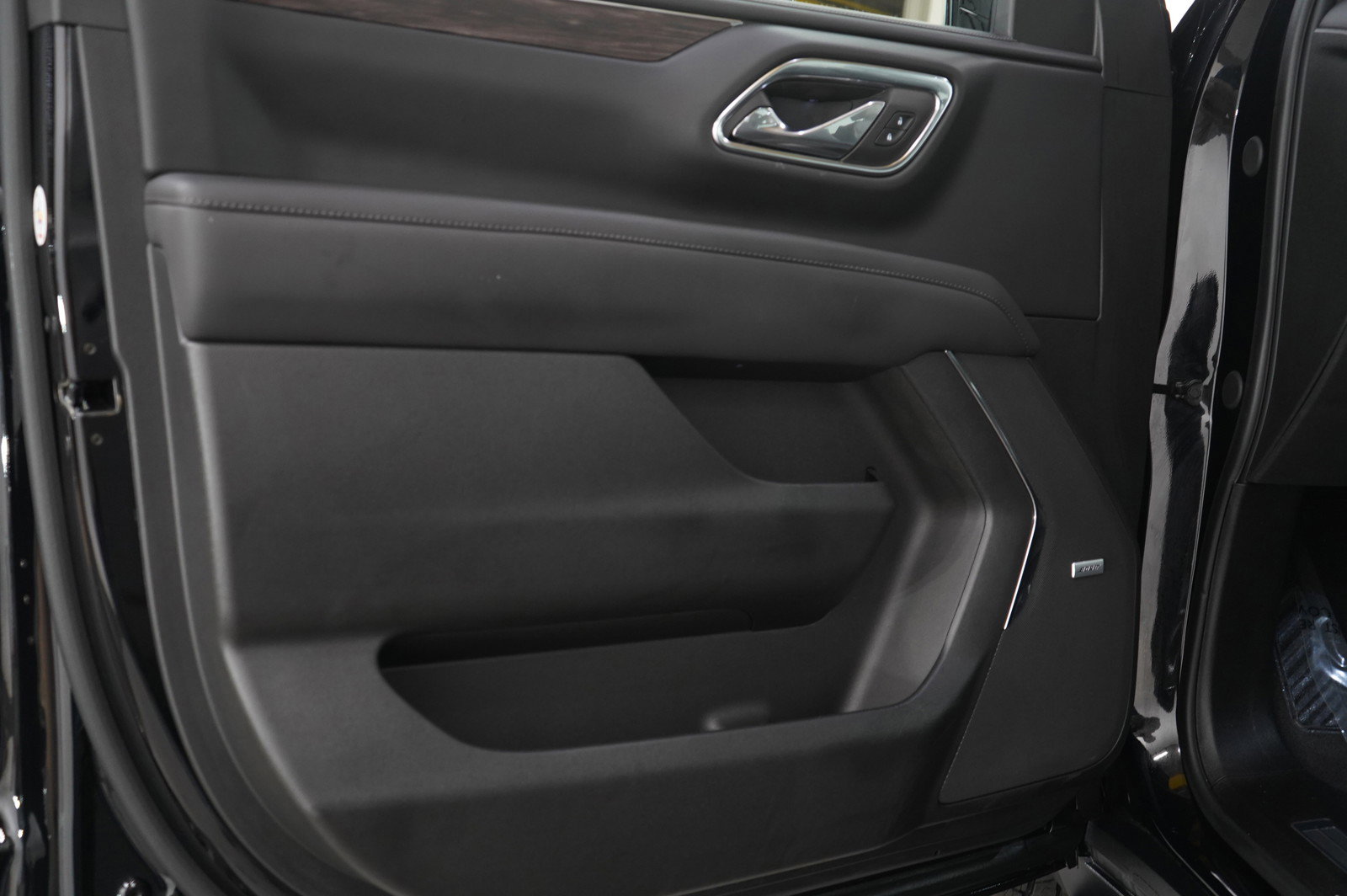 2024 Chevrolet Tahoe Z71 photo 21