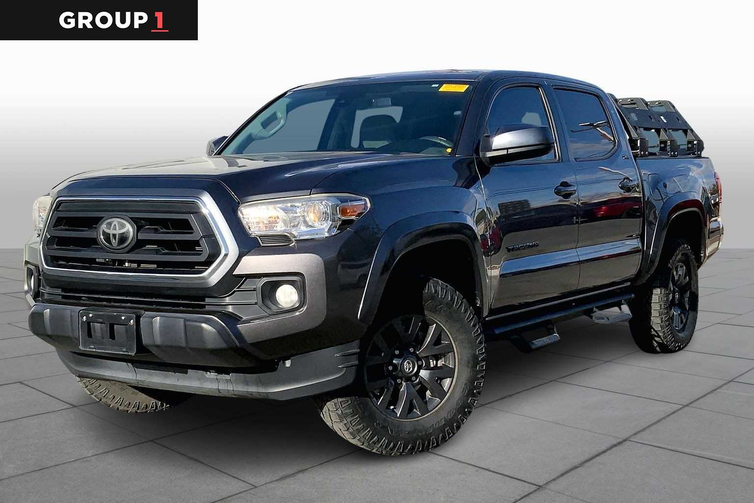 2021 Toyota Tacoma SR5's photo