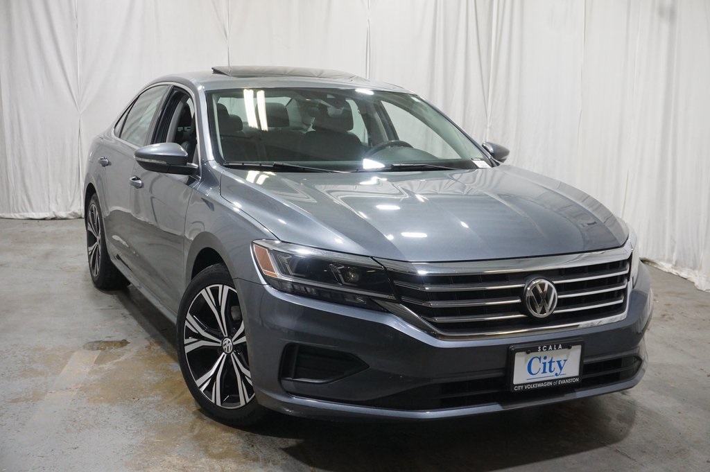 2022 Volkswagen Passat 2.0T SE photo 3