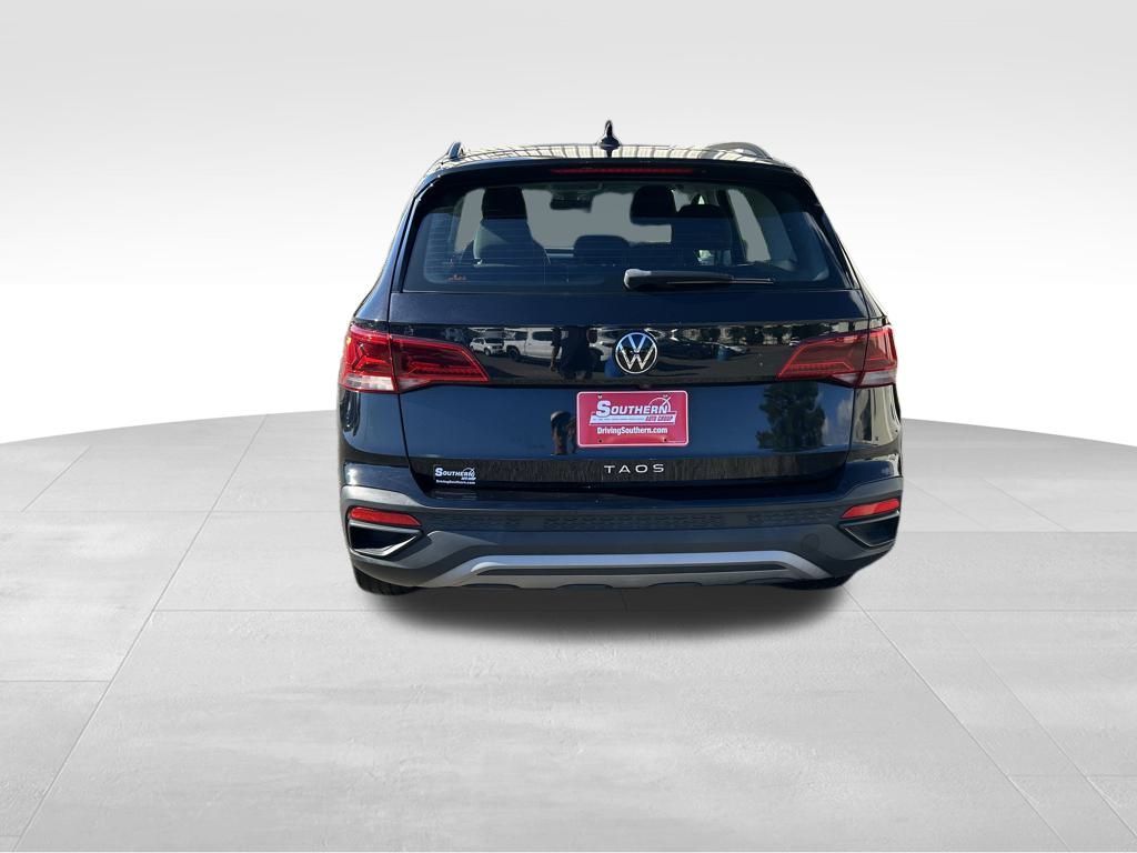 2022 Volkswagen Taos S photo 4