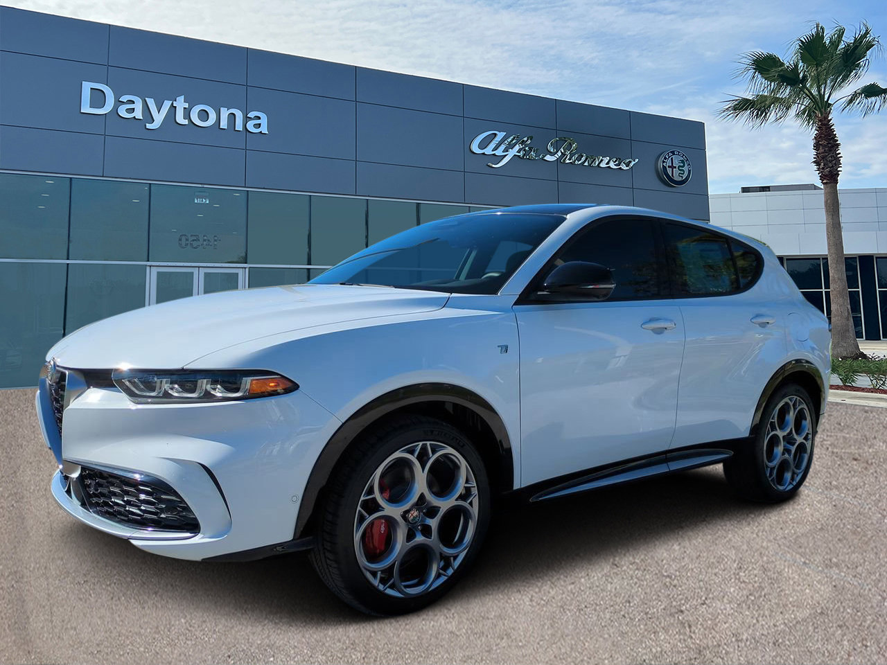 2024 Alfa Romeo Tonale Ti photo 4