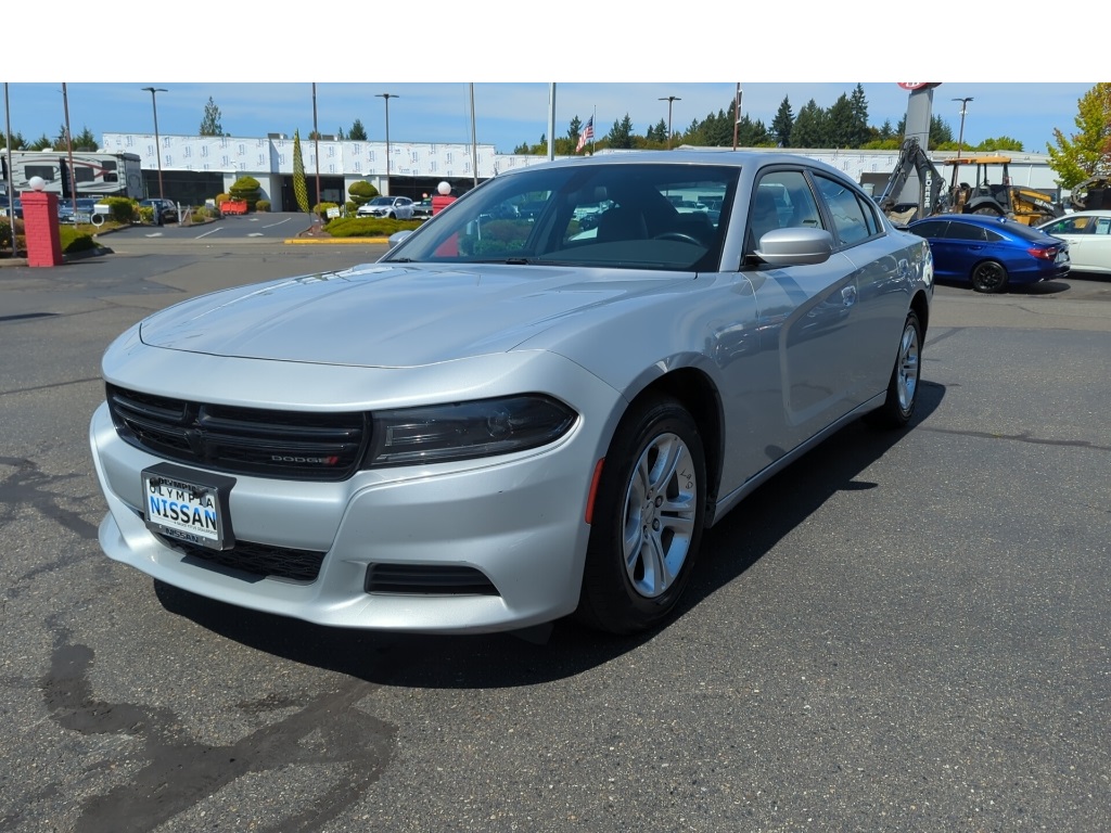 2022 Dodge Charger SXT photo 3