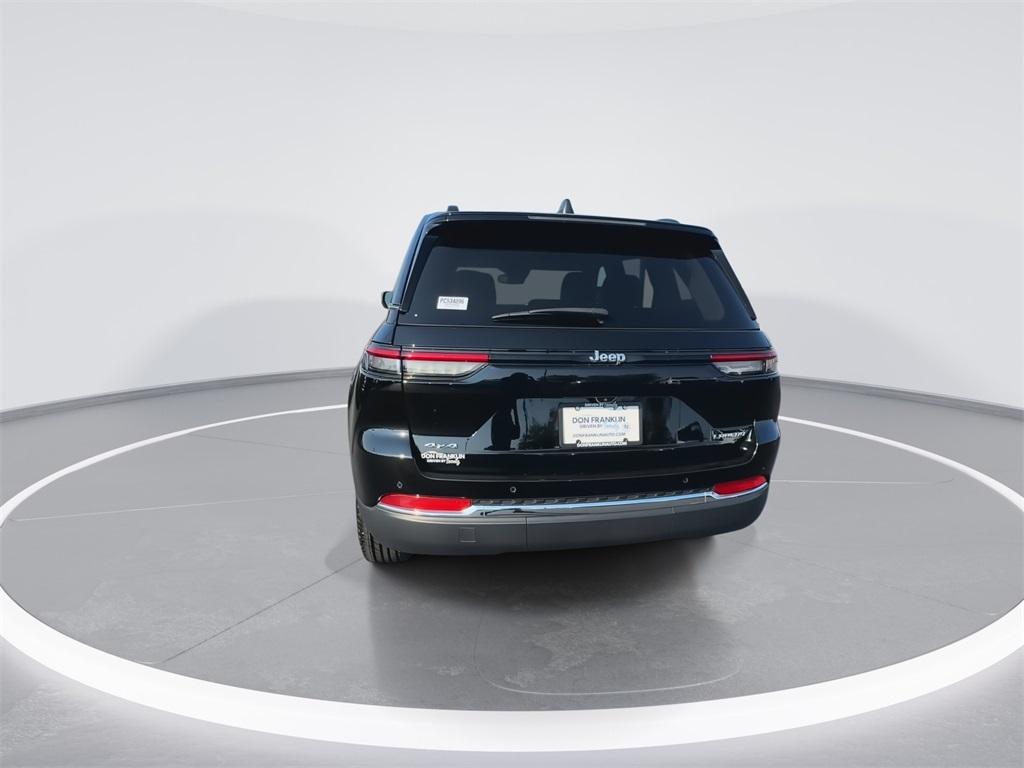 2023 Jeep Grand Cherokee Laredo photo 6