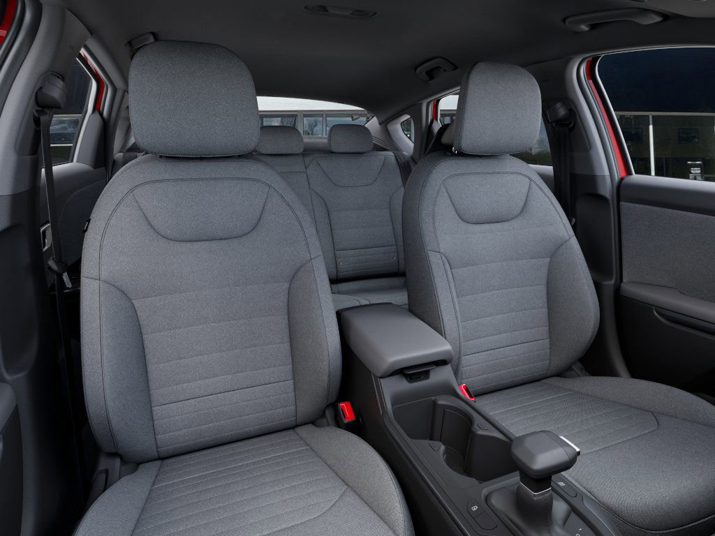 2025 Kia K4 EX photo 13