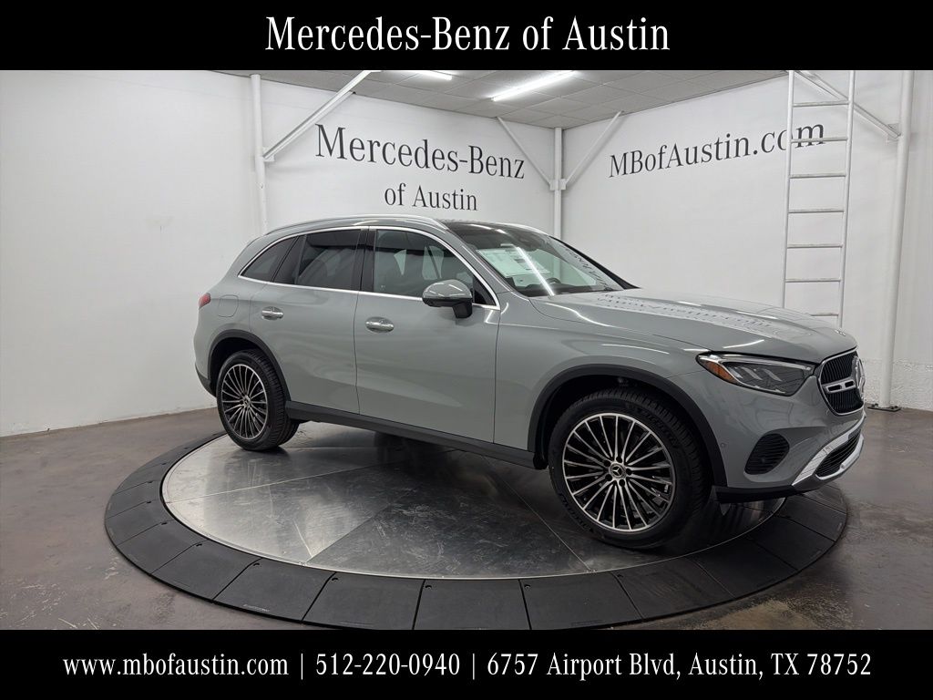 2026 Mercedes-Benz GLC Base's photo