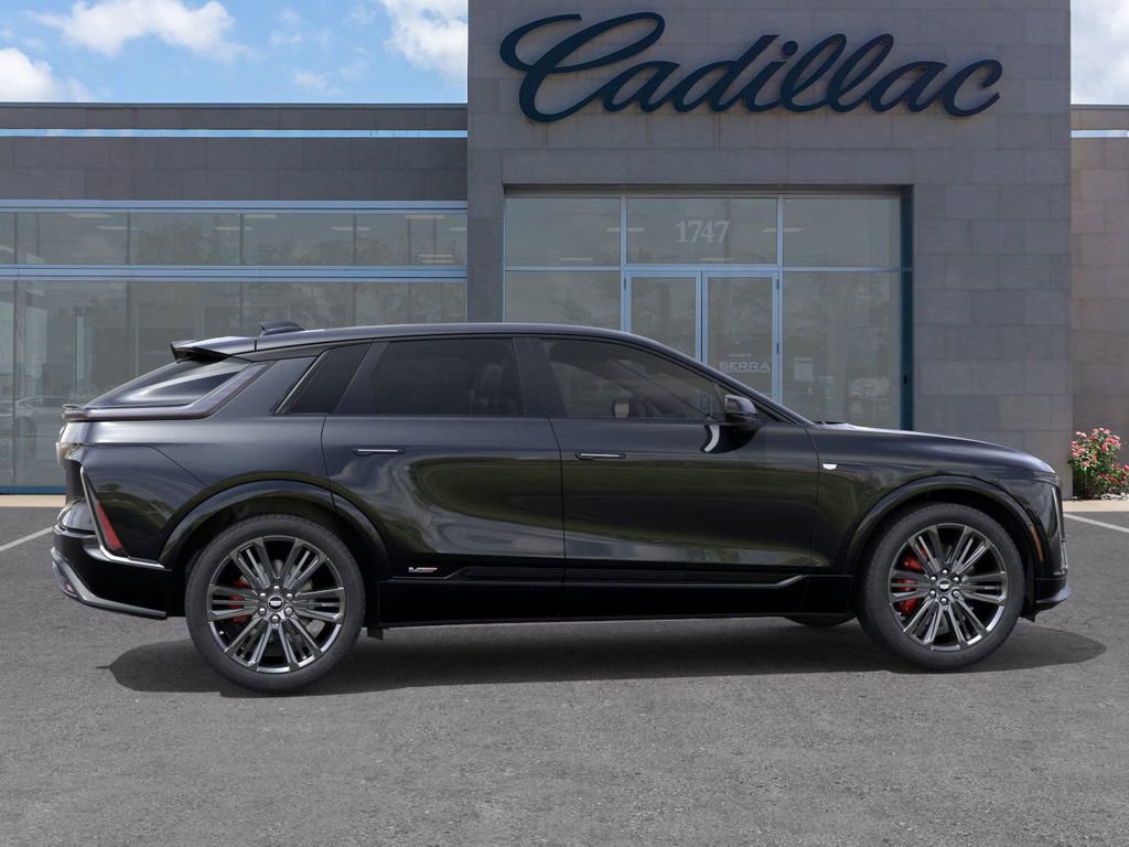 2026 Cadillac Lyriq photo 4