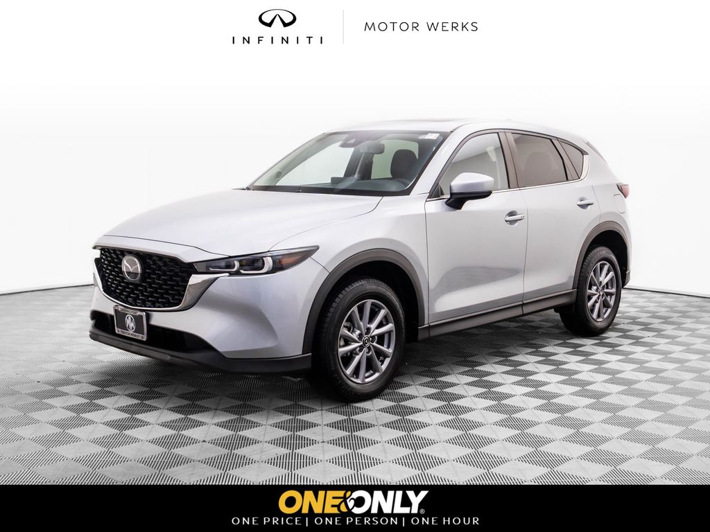 2023 Mazda CX-5 S Preferred package's photo