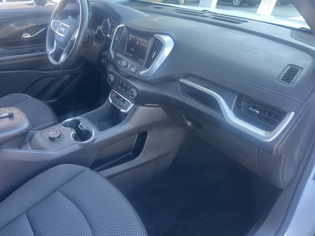 2024 Gmc Terrain SLE photo 22