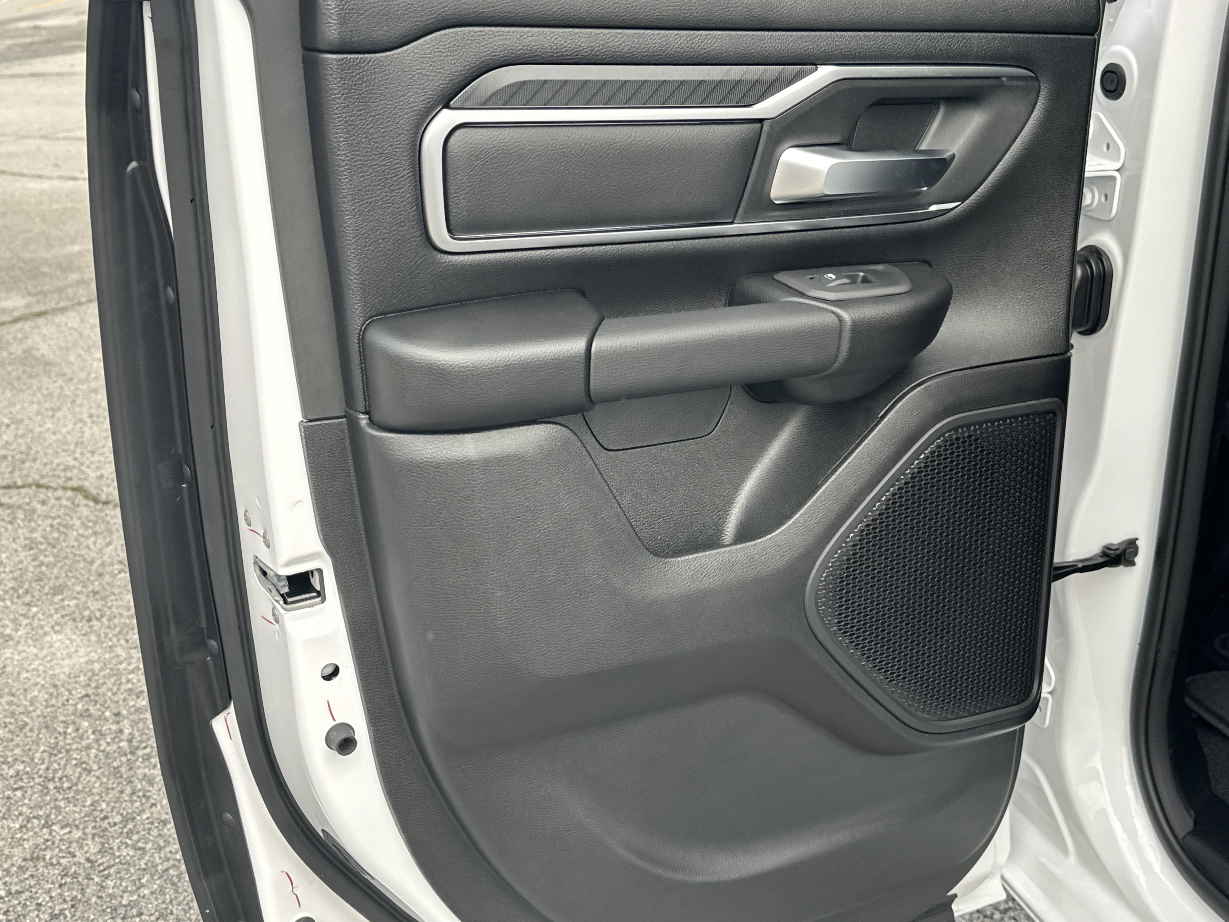 2025 Ram 1500 Big Horn photo 2