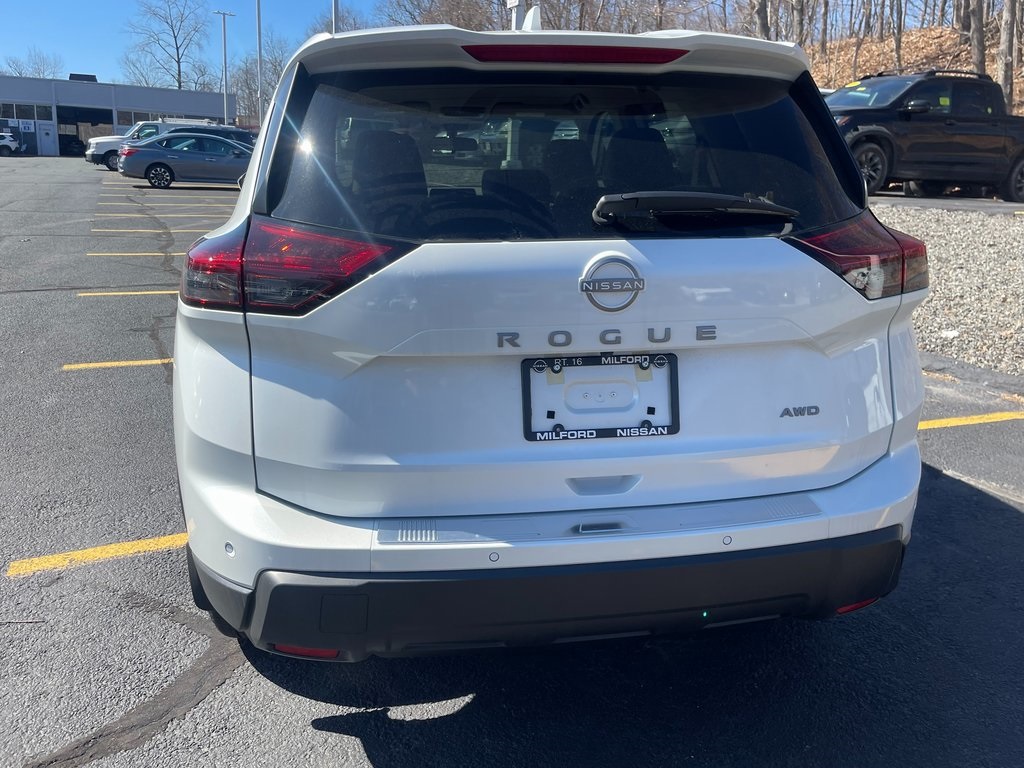 2025 Nissan Rogue SV photo 3