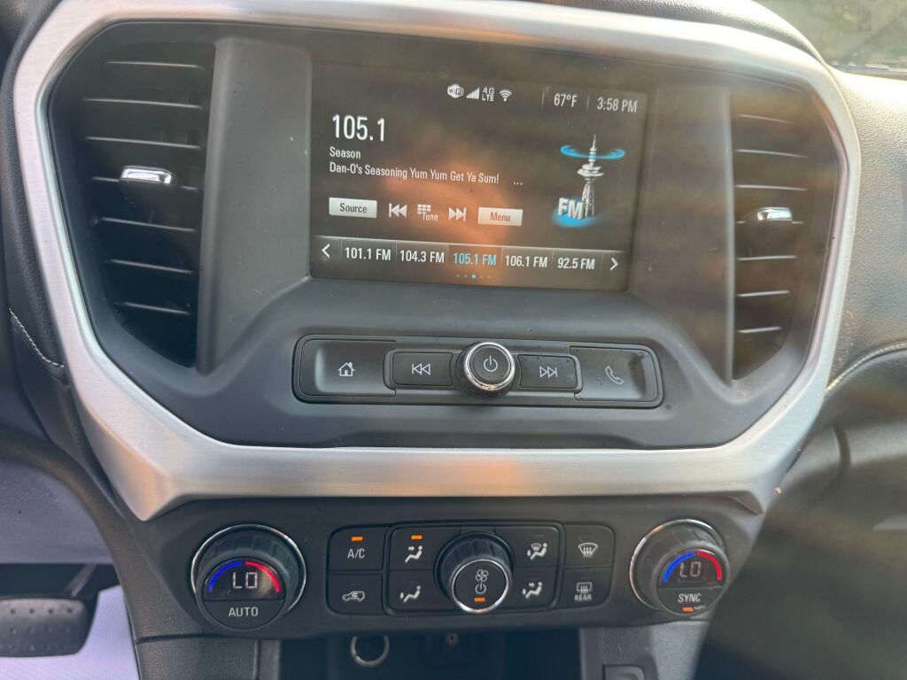 2019 Gmc Acadia SLE photo 11