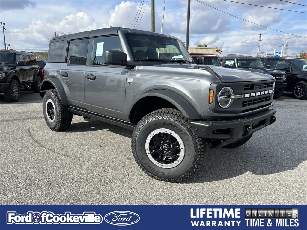 2025 Ford Bronco 4-Door Big Bend's photo