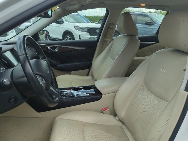 2014 Infiniti Q50 Premium photo 11