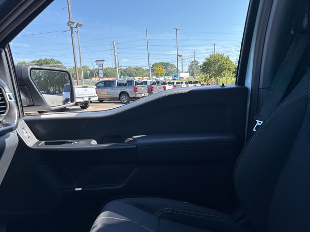 2025 Ford F-150 STX photo 32