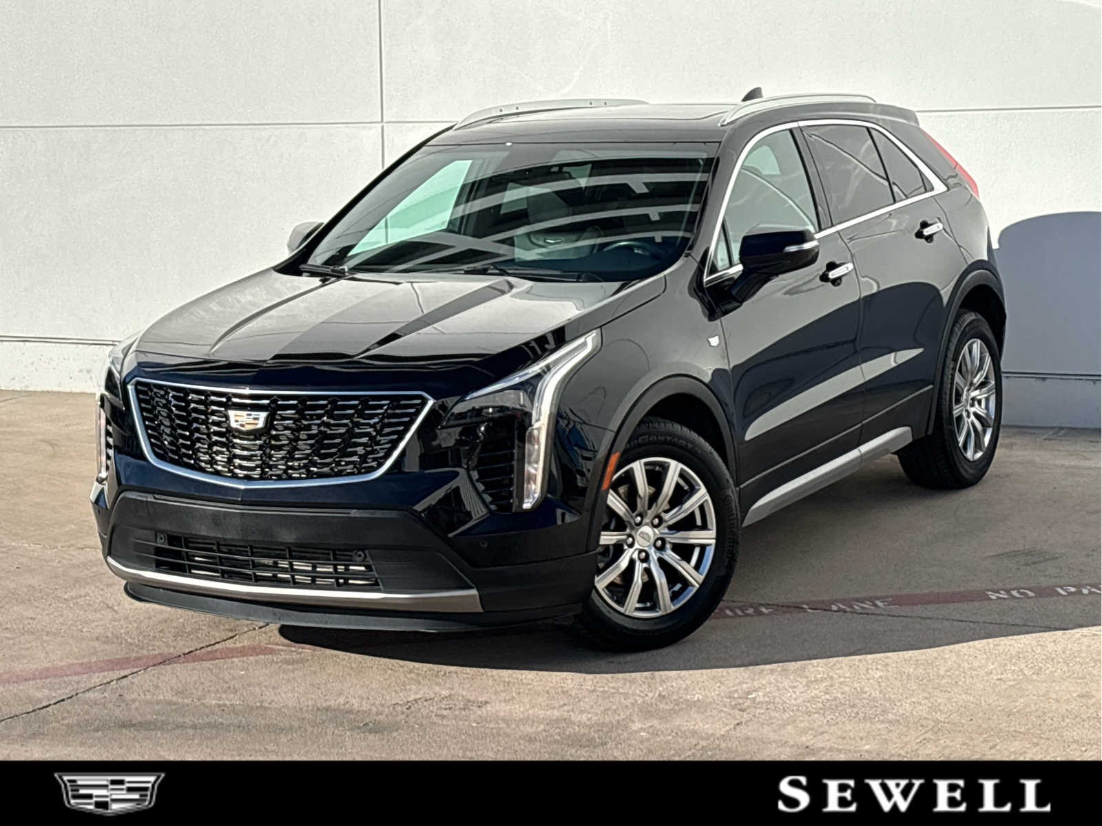 2023 Cadillac XT4 Premium Luxury's photo