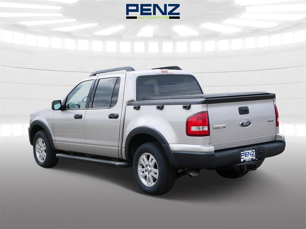 2007 Ford Explorer Sport Trac XLT photo 5