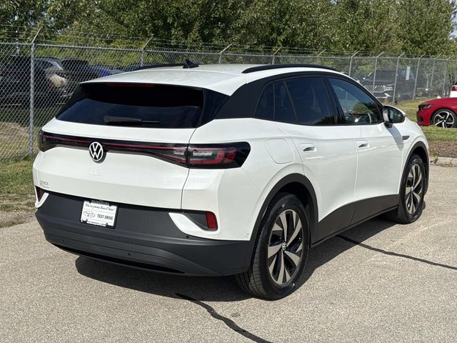 2025 Volkswagen ID.4 Pro photo 5