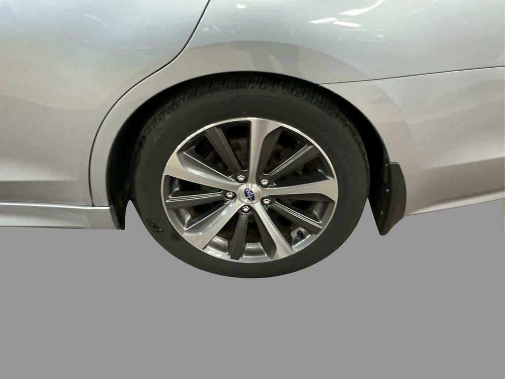 2015 Subaru Legacy 2.5i photo 14
