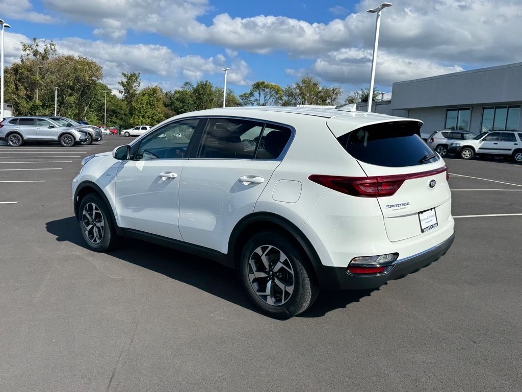2020 Kia Sportage LX photo 3
